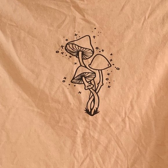 Streetwear Society Cropped Mushroom Tank Top - Picture 2 of 4